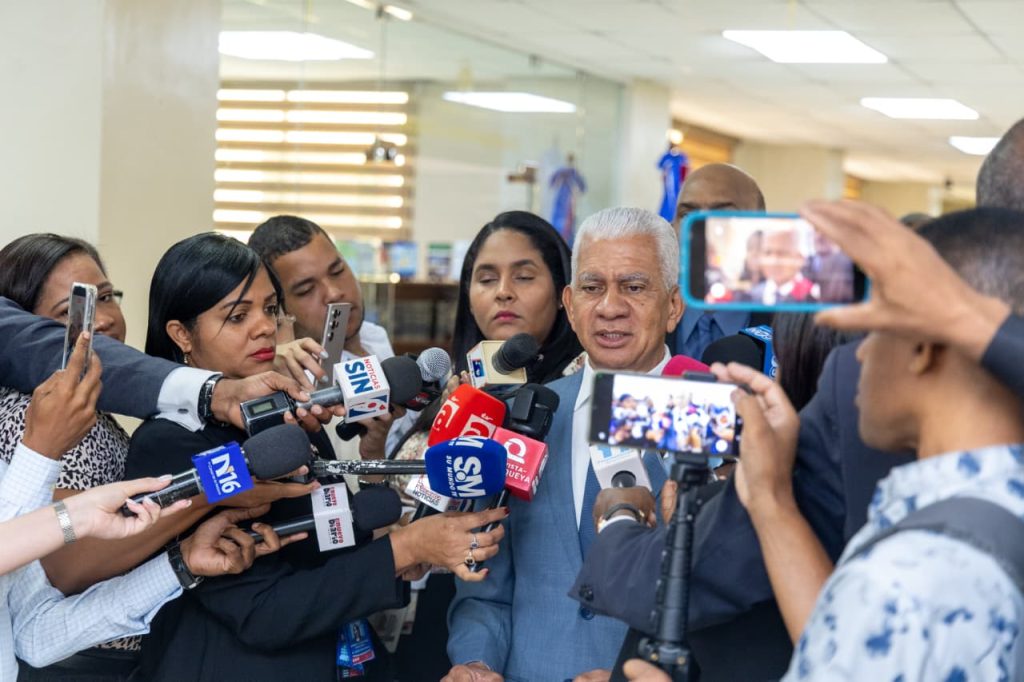 Ricardo De los Santos asegura nuevo Código Penal responde a demandas de la sociedad de hoy, pero reconoce el derecho a impugnar