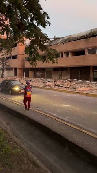 Caos y nervios en La Guaira en hotel donde se hospedaban equipos de la Liga Mayor tras sismo en Venezuela