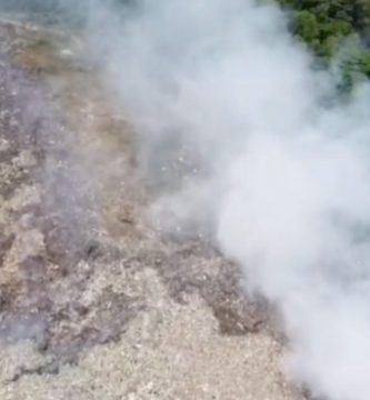 Incendio en el vertedero de Jarabacoa continúa afectando el turismo y la calidad de vida de los ciudadanos