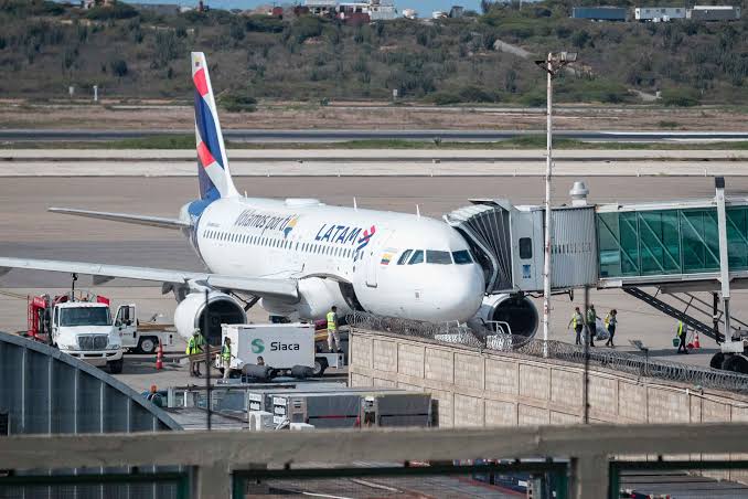 Aeropuertos de Venezuela están operativos excepto el de Caracas, según lineas aéreas