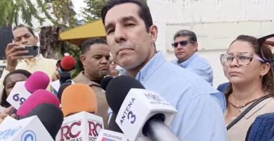 Venezolanos solicitan estructura logística para enviar ayuda a Venezuela desde RD