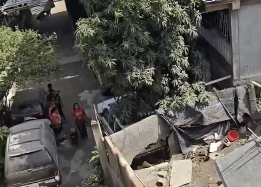 Utilizan sogas para retirar escombros y rescatar víctimas del terremoto en Venezuela