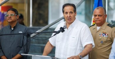 Ministro de Salud confirma comunicación constante con médicos dominicanos en Venezuela