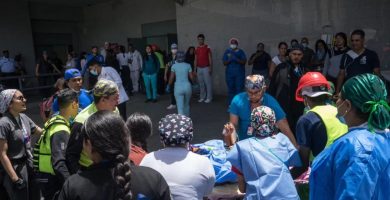 ONU instala tres hospitales de campaña en La Guaira