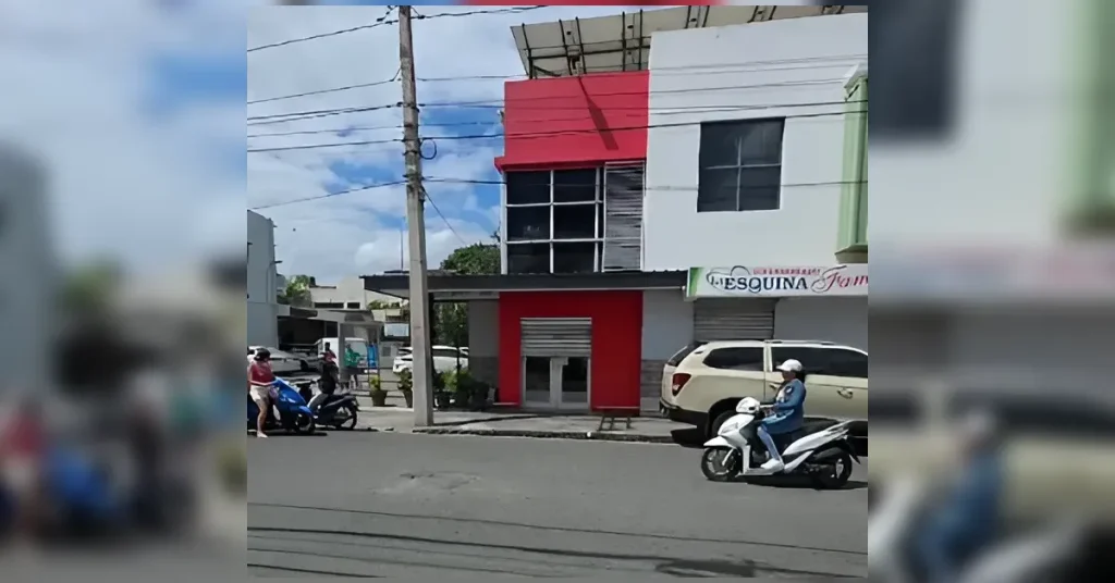 Denuncian incidente en supermercado La Esquina Famosa de La Vega