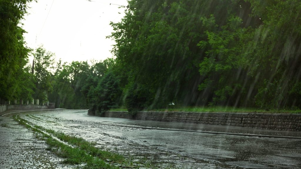 Onda tropical provocará aguaceros y tormentas eléctricas en varias provincias