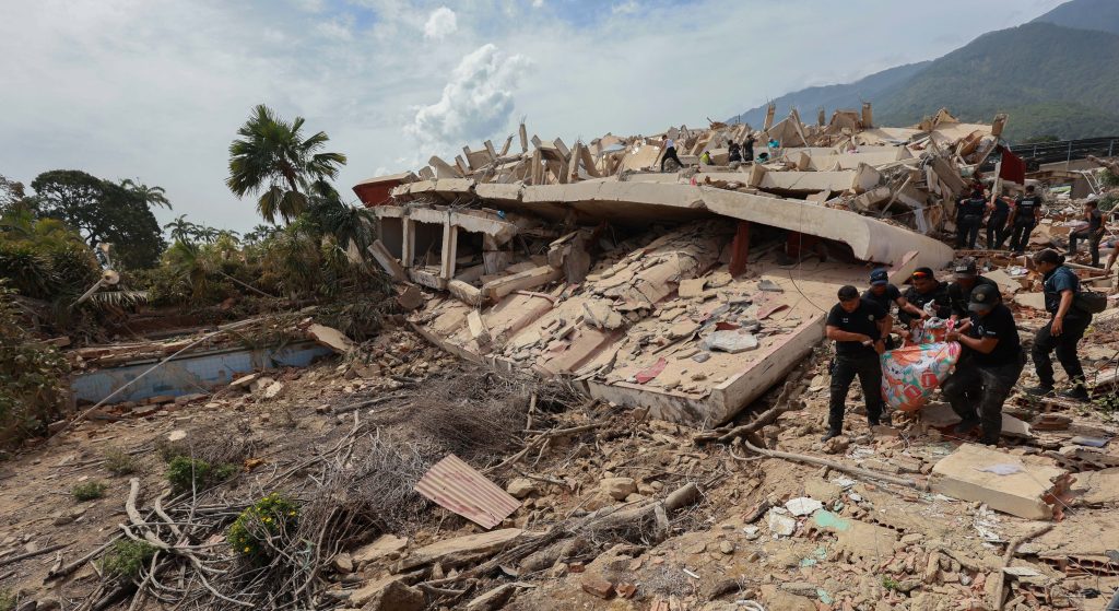 Asciende a 1.719 la cifra de muertos por el doble terremoto en Venezuela
