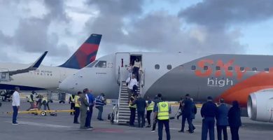 Vuelo humanitario desde Venezuela aterriza en República Dominicana con 65 personas
