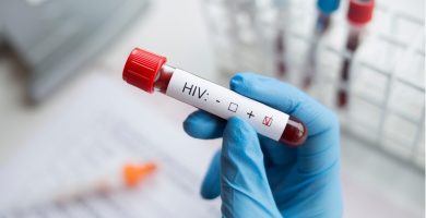 Ministerio de Salud reafirma compromiso con la sostenibilidad de los programas para personas con VIH