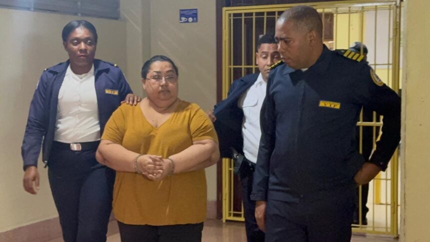 Imponen arresto domiciliario a Dilcia Vargas Sánchez en el caso Onco14