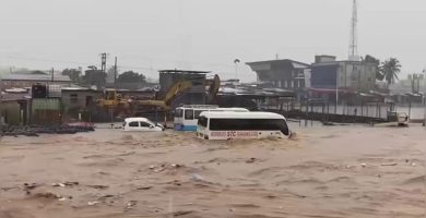 Devastadoras inundaciones en Ghana, deja al menos cinco muertos