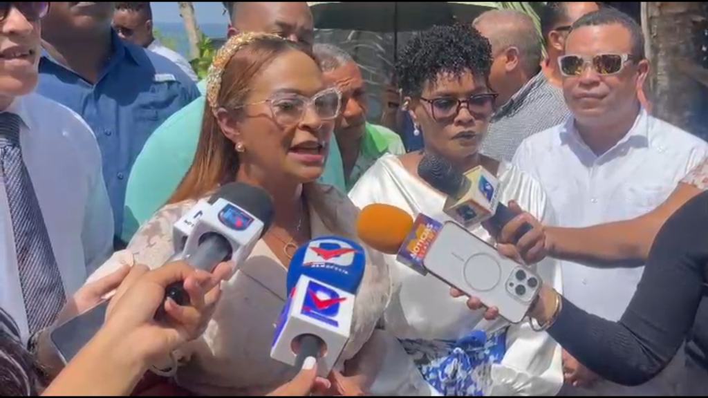 En medio de los reclamos del gremio por reivindicaciones, maestros celebran su día