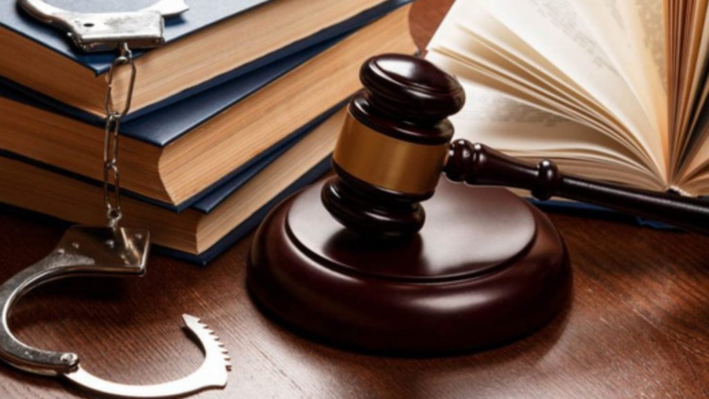 Médicos continúan ofensiva en busca de eliminar artículos del Código Penal