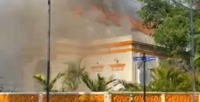 Fuerte incendio afecta histórica Logia Restauración en Puerto Plata