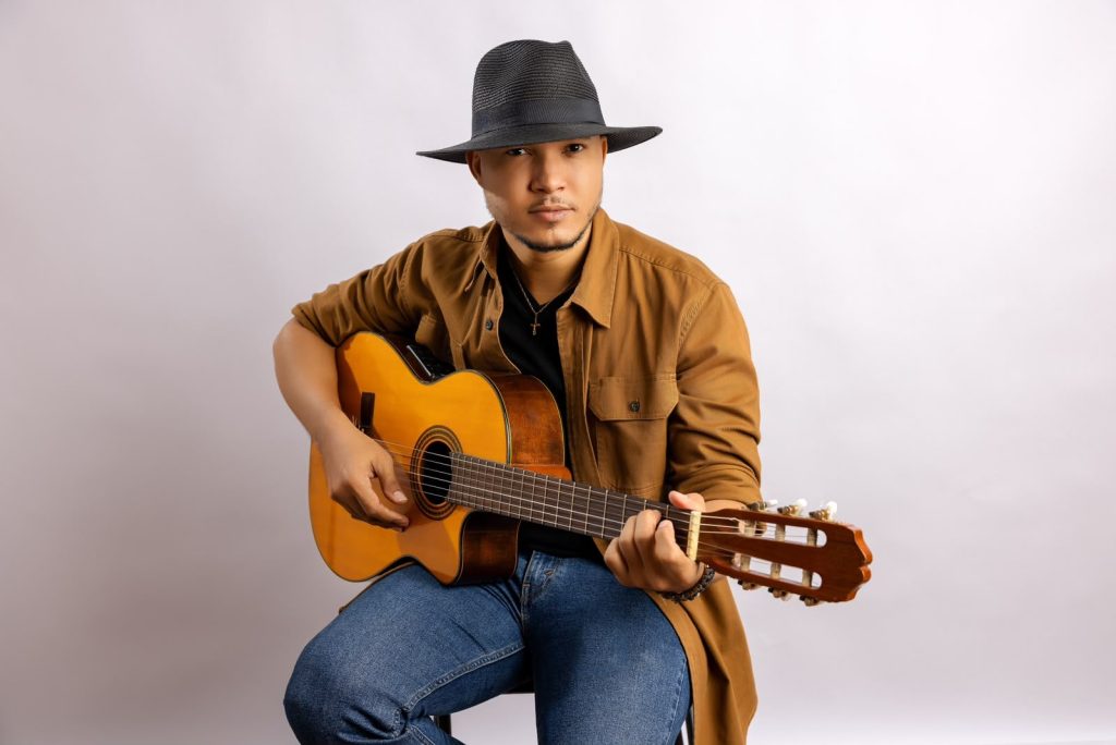 Cantautor dominicano presenta “El Plan”, una propuesta que apuesta por el romanticismo y el ritmo de la bachata