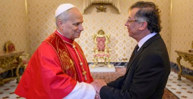Petro habló de la situación en Colombia y Latinoamérica en su visita a León XIV