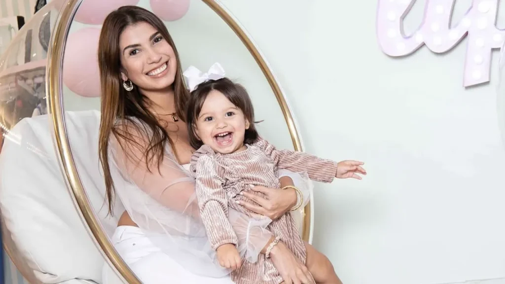 Influencer y su hija son halladas tras sismos en La Guaira