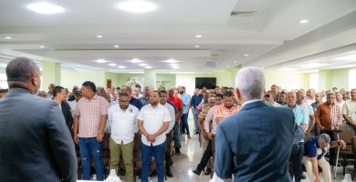 Ricardo De los Santos destaca fortaleza de FENATRADO con más de 100 mil afiliados