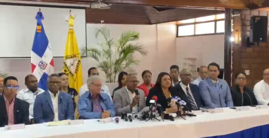 ¡Atención, pacientes! Colegio Médico convoca paro nacional de 24 horas este martes 7 de julio