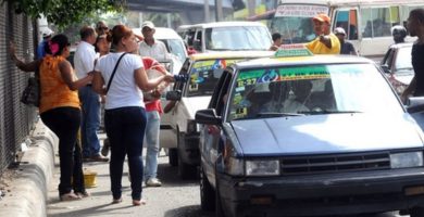 Como abusivas califican usuarios amenazas del aumento de pasaje