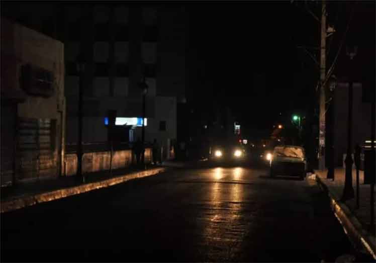 ¡Apagón! Residentes de Los Frailes II denuncian tres días sin energía eléctrica