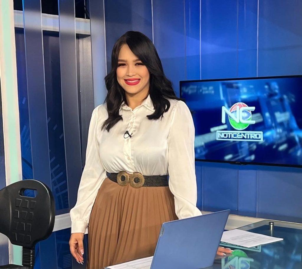 Un recorrido inspirador: Yicet Bueno, de teleprontista a presentadora estrella en Telemicro