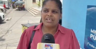 Joven herido de bala en San Cristóbal permanece bajo custodia policial, según familiares