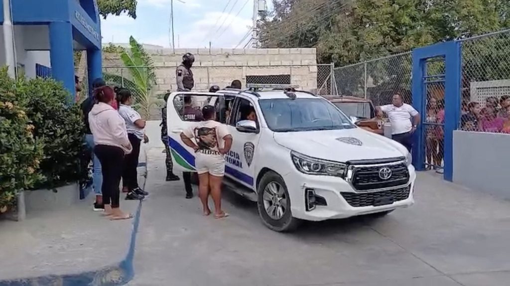 Niña de 11 años muere ahogada en piscina de centro recreativo en Vicente Noble