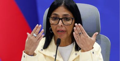 Delcy Rodríguez crea una unidad militar especial para responder a desastres en Venezuela