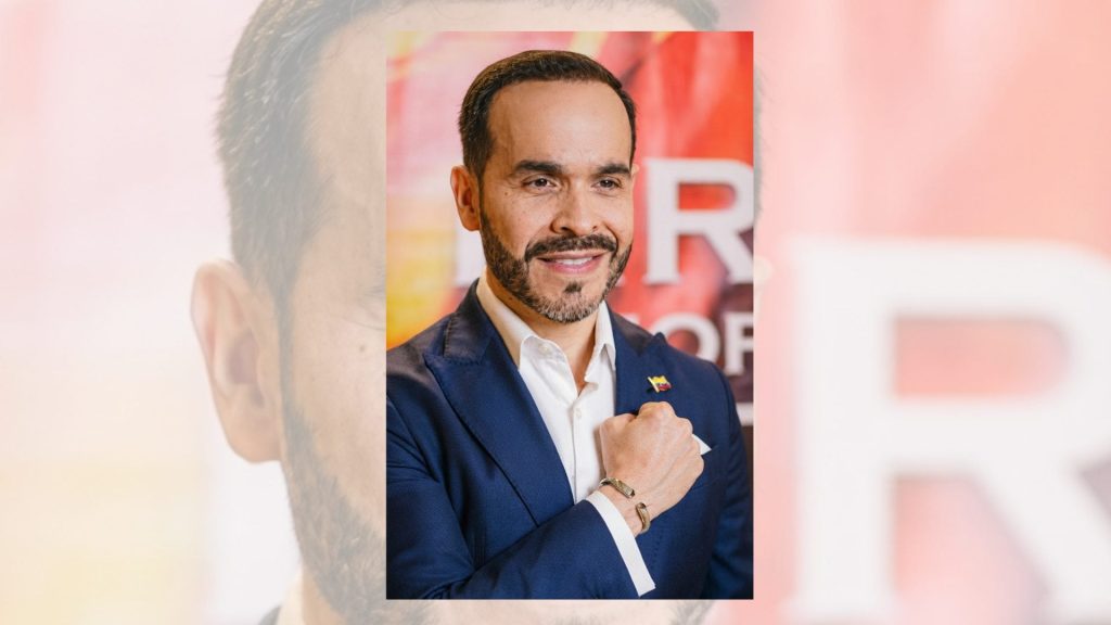 Presidente electo de Colombia ordena suspensión del proceso de transición del gobierno de Petro