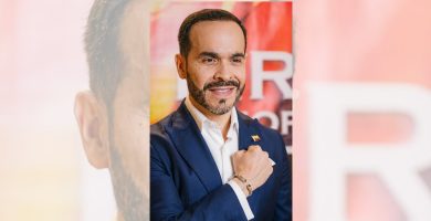 Presidente electo de Colombia ordena suspensión del proceso de transición del gobierno de Petro