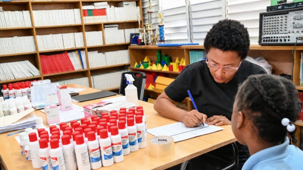 INABIE afirma benefició a más de 14 mil estudiantes con atenciones de salud preventivaen año escolar 2025-2026