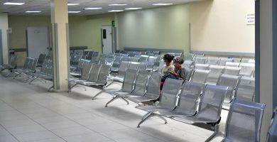 Paro médico paraliza hospitales del Gran Santo Domingo; miles de pacientes se quedan sin atención médica