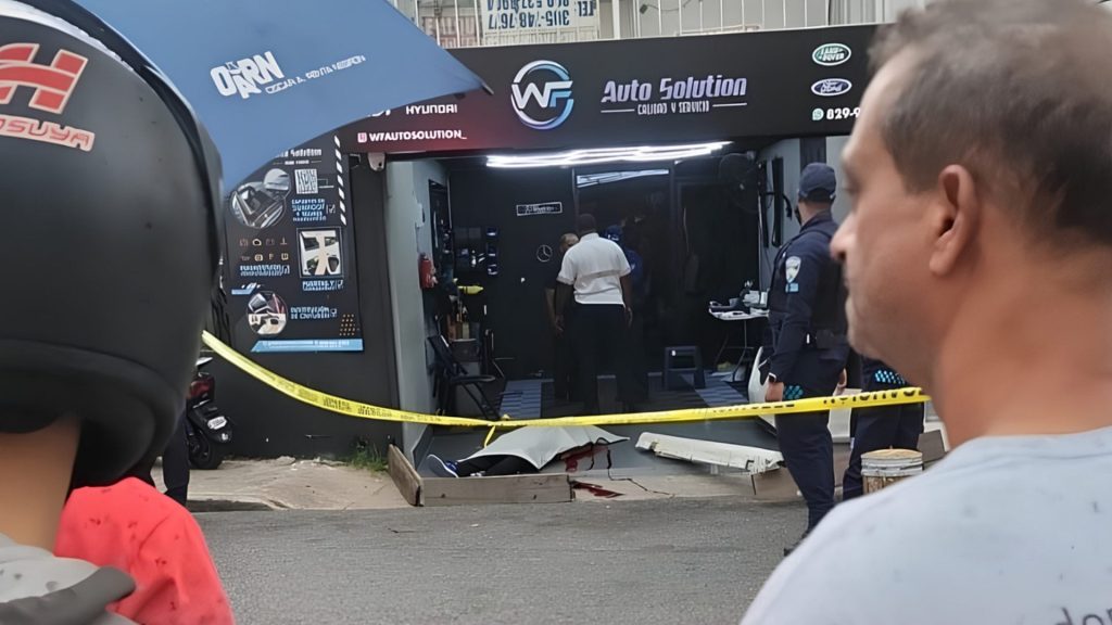 Hombre muere a tiros dentro de un negocio en el sector Manganagua