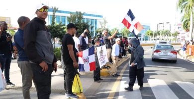 Destacan que protestas, concentraciones y paros reflejan una sociedad que pide cambios