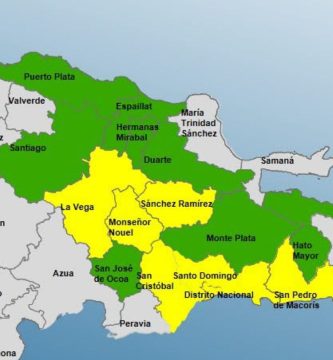 COE eleva a siete las provincias en alerta amarilla por vaguada y onda tropical