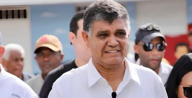 Aprueban permiso a Francisco Peña para viaje a evento en Estados Unidos