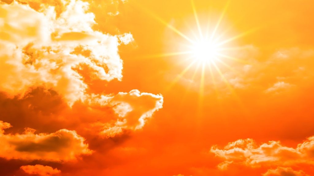 Polvo del Sahara elevará las temperaturas y sensación térmica hasta los 45 °C este viernes en RD