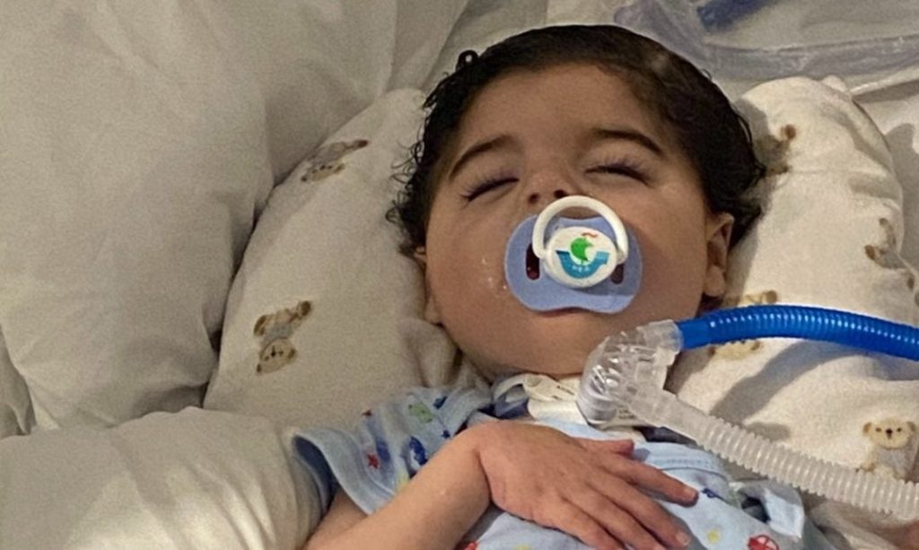“La salud es un derecho, no un privilegio”: madre de Dayron reclama decisión del TSA sobre caso de menor