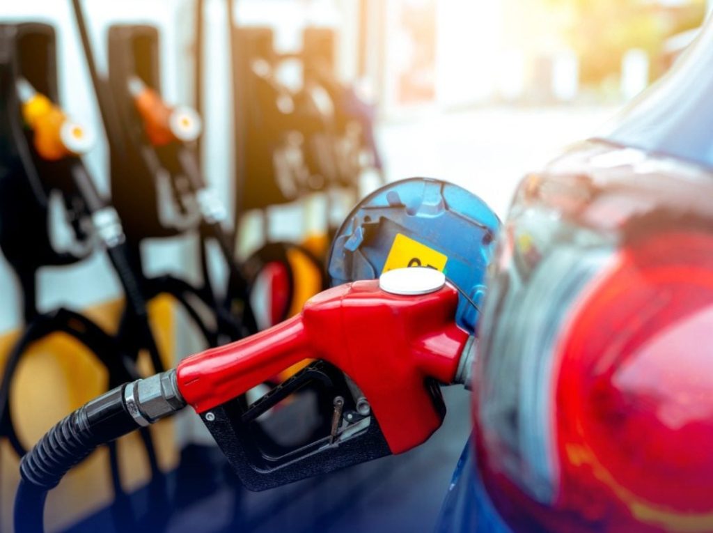 Bajan RD$3 a la gasolina y al gasoil regular; GLP reduce RD$2