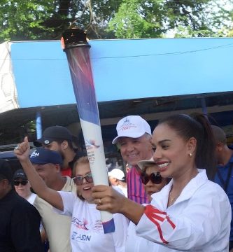 SDN recibe Antorcha de los XXV Juegos Centroamericanos y del Caribe Santo Domingo 2026