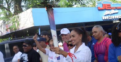 SDN recibe Antorcha de los XXV Juegos Centroamericanos y del Caribe Santo Domingo 2026