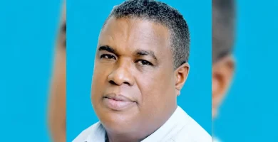 Despiden periodista Luis Danilo Santamaría