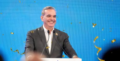 Presidente Luis Abinader cumple este domingo 59 años de edad
