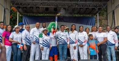 SDE recibe antorcha de XXV Juegos Centroamericanos y del Caribe Santo Domingo 2026