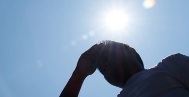 Calor sofocante marcará el inicio de la semana; prevén aguaceros y tormentas eléctricas en la tarde