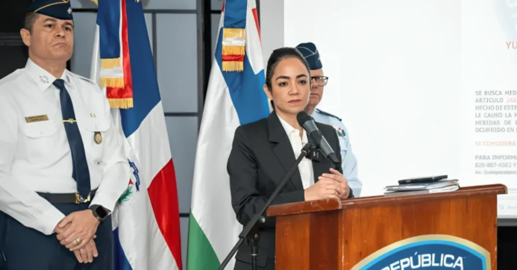 Faride Raful explica cambios de la ley de la PN