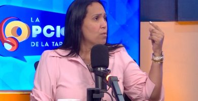 “Esto se está acabando”: Periodista critica papel de influencers en debate del Código Penal