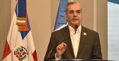 Abinader cae del cuarto al séptimo lugar entre los presidentes mejor valorados de América Latina