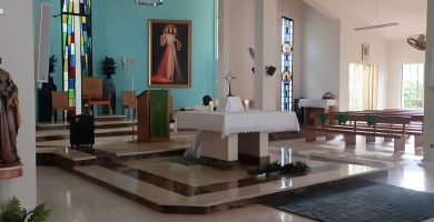 Delincuentes irrumpen en parroquia y causan daños significativos